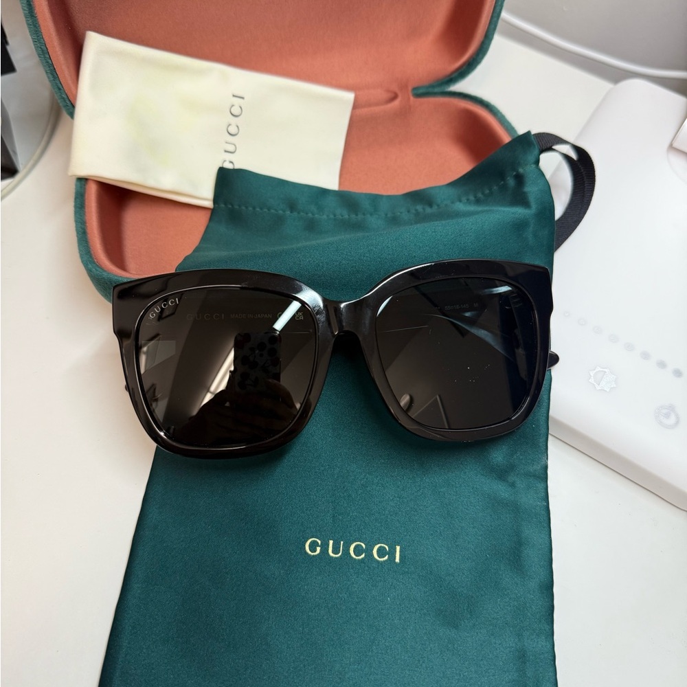 Gucci Black and Gold Sunglasses